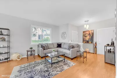 2952 Waters Edge Circle #2952, Aurora, IL 60504 - Photo 7