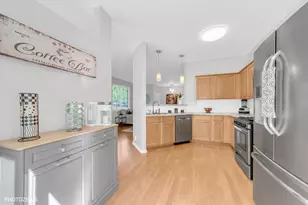 2952 Waters Edge Cir, Aurora, IL 60504 - Photo 17