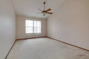 614 Le Parc Cir, Buffalo Grove, IL 60089 - Photo 19