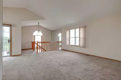 614 Le Parc Circle #22-2, Buffalo Grove, IL 60089 - Photo 5