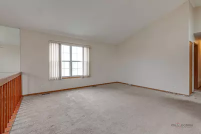 614 Le Parc Circle #22-2, Buffalo Grove, IL 60089 - Photo 7