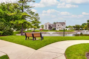 614 Le Parc Cir, Buffalo Grove, IL 60089 - Photo 27