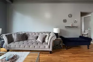 1069 W 14th Pl, Chicago, IL 60608 - Photo 3