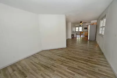 1105 W Lafayette Street, Ottawa, IL 61350 - Photo 3