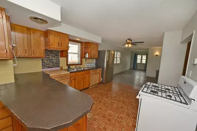 1105 W Lafayette Street, Ottawa, IL 61350 - Photo 5