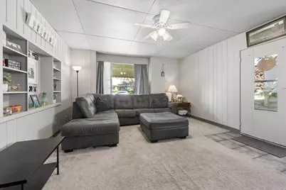34 S Rosedale Avenue, Aurora, IL 60506 - Photo 9
