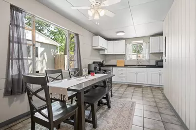 34 S Rosedale Avenue, Aurora, IL 60506 - Photo 5