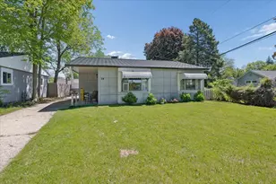 34 S Rosedale Ave, Aurora, IL 60506 - Photo 1