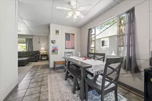 34 S Rosedale Ave, Aurora, IL 60506 - Photo 7