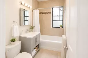 2348 W Addison St, Chicago, IL 60618 - Photo 7