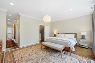 367 W Superior St, Chicago, IL 60654 - Photo 19