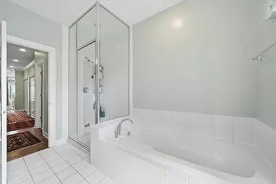 367 W Superior Street #B, Chicago, IL 60654 - Photo 21