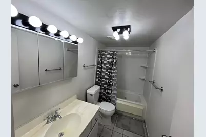 1030 Dunlop #2W, Forest Park, IL 60130 - Photo 9