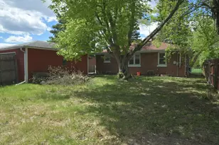 1325 Glenn Dr, North Chicago, IL 60064 - Photo 31