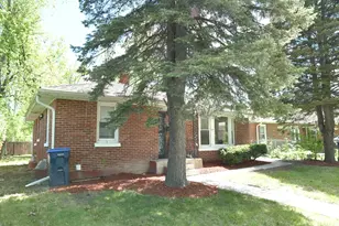 1325 Glenn Dr, North Chicago, IL 60064 - Photo 3