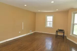 1325 Glenn Dr, North Chicago, IL 60064 - Photo 5