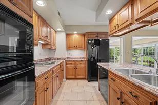 2032 Bentbrook Dr, Champaign, IL 61822 - Photo 21
