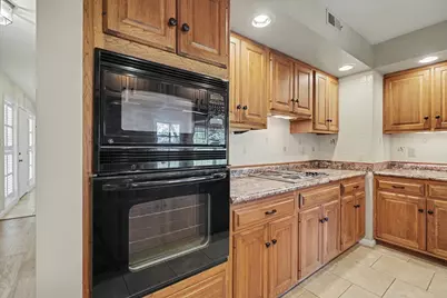 2032 Bentbrook Drive #2032, Champaign, IL 61822 - Photo 25