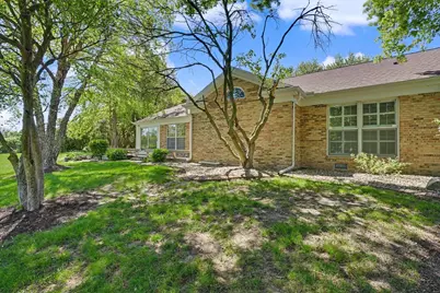 2032 Bentbrook Drive #2032, Champaign, IL 61822 - Photo 45