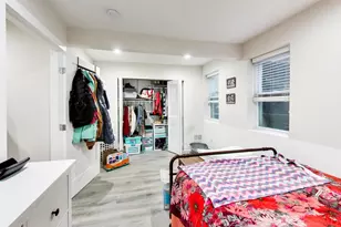 2021 W Shakespeare Ave, Chicago, IL 60647 - Photo 9