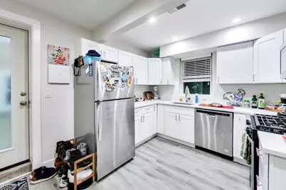 2021 W Shakespeare Avenue #CH1, Chicago, IL 60647 - Photo 7
