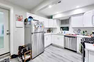 2021 W Shakespeare Ave, Chicago, IL 60647 - Photo 7