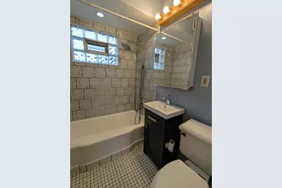 940 Troost Avenue, Forest Park, IL 60130 - Photo 13