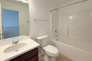 651 Olive Ln, Hampshire, IL 60140 - Photo 17