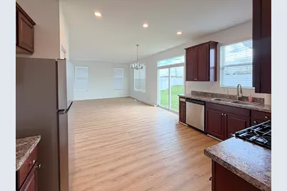 651 Olive Lane, Hampshire, IL 60140 - Photo 5