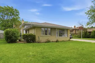12519 S Menard Ave, Palos Heights, IL 60463 - Photo 3