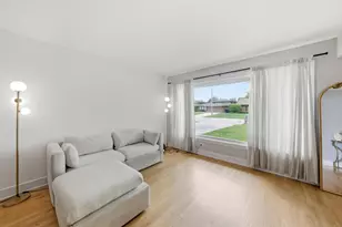 12519 S Menard Ave, Palos Heights, IL 60463 - Photo 11