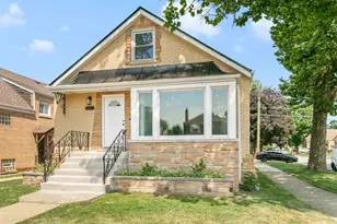 2263 S 14th Ave, North Riverside, IL 60546 - Photo 1