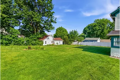 327 Silver Street, Elgin, IL 60123 - Photo 23