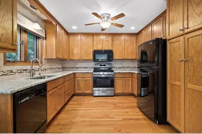213 Fox Run Drive, Elwood, IL 60421 - Photo 7