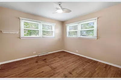 146 Millbrook Lane, Wilmette, IL 60091 - Photo 11