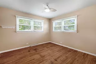 146 Millbrook Ln, Wilmette, IL 60091 - Photo 11