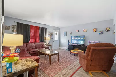 3852 Marquette Street, Davenport, IA 52806 - Photo 3