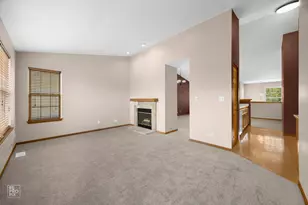 2532 Golf Ridge Cir, Naperville, IL 60563 - Photo 5