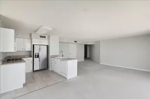 1720 Maple Ave, Evanston, IL 60201 - Photo 3