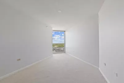 1720 Maple Avenue #2240, Evanston, IL 60201 - Photo 15