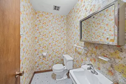 538 Maple Lane, Darien, IL 60561 - Photo 11
