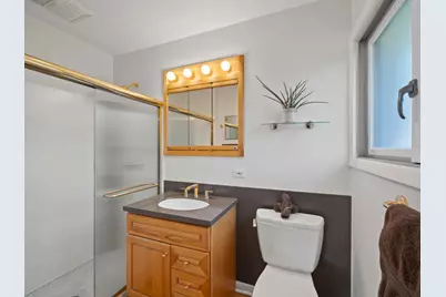 921 N Western Avenue, Park Ridge, IL 60068 - Photo 21