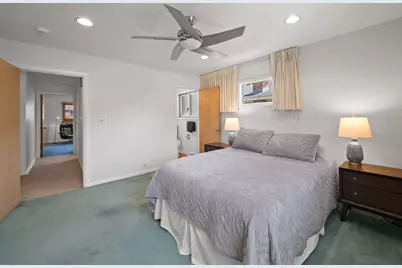 921 N Western Avenue, Park Ridge, IL 60068 - Photo 19