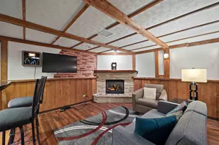 921 N Western Ave, Park Ridge, IL 60068 - Photo 27