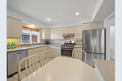 921 N Western Avenue, Park Ridge, IL 60068 - Photo 17