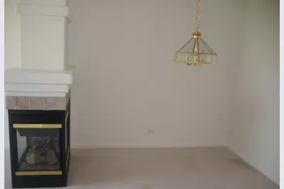 534 Cary Woods Circle, Cary, IL 60013 - Photo 3