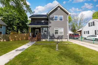 421 De Kalb Street, Sandwich, IL 60548 - Photo 1