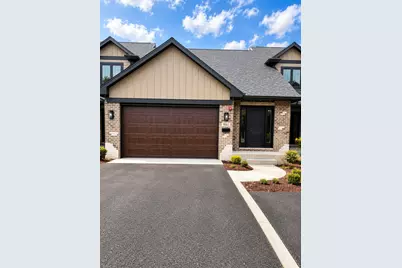 9041 111 Street, Palos Hills, IL 60465 - Photo 1