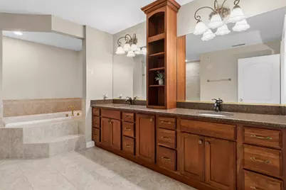 4147 Royal Mews Circle #204, Naperville, IL 60564 - Photo 23
