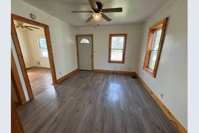 611 S Elsie Avenue, Davenport, IA 52802 - Photo 3